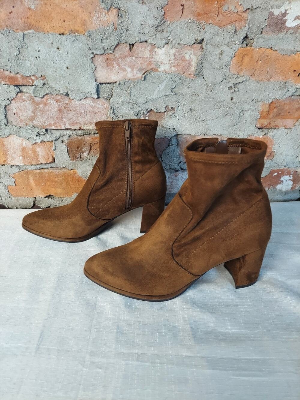 Nine West Womens Ankle Boots Size 6M Brown Block Heel Pointed Toe Suede Side Zip